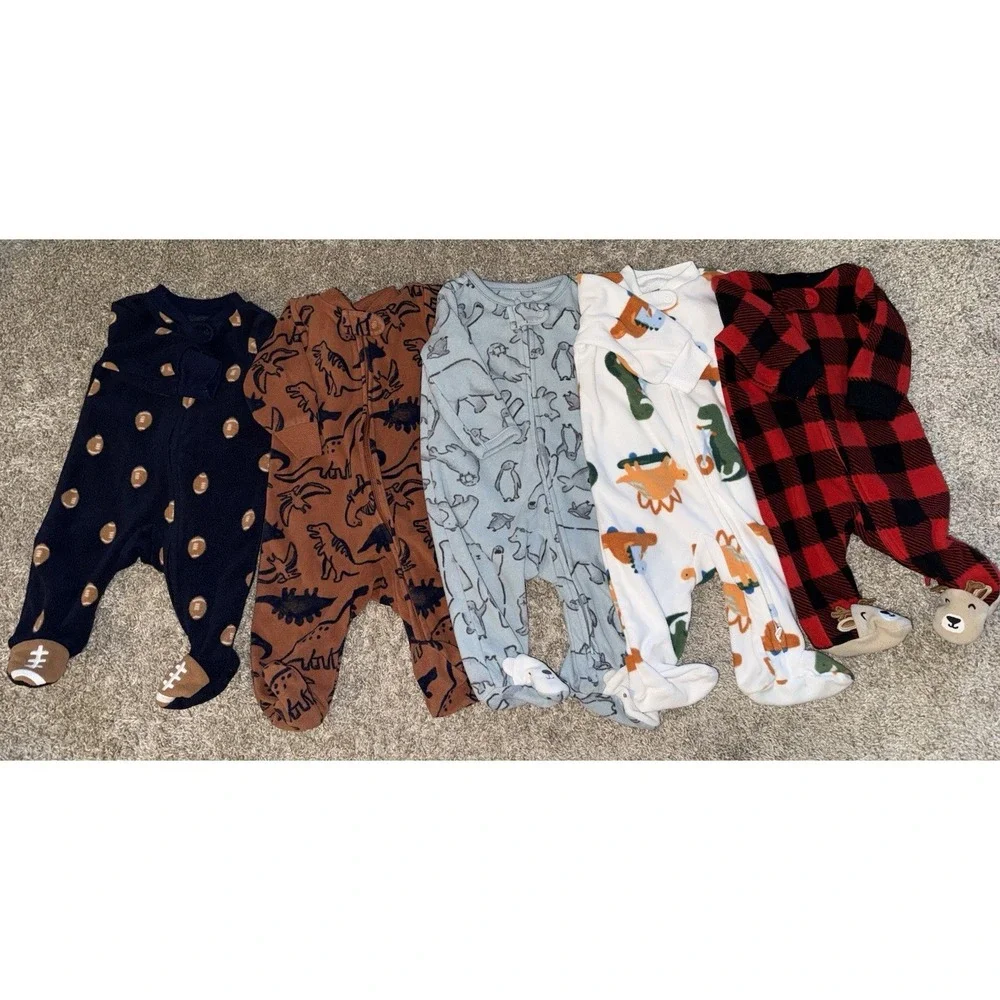 Lot Of 5 Carter's Baby Boy Sleepers Fleece Footed Pajamas 2-NB, (1) 0-3, (2) 3M‎